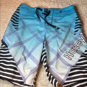 Hurley men’s small waist size 28 Board short swim